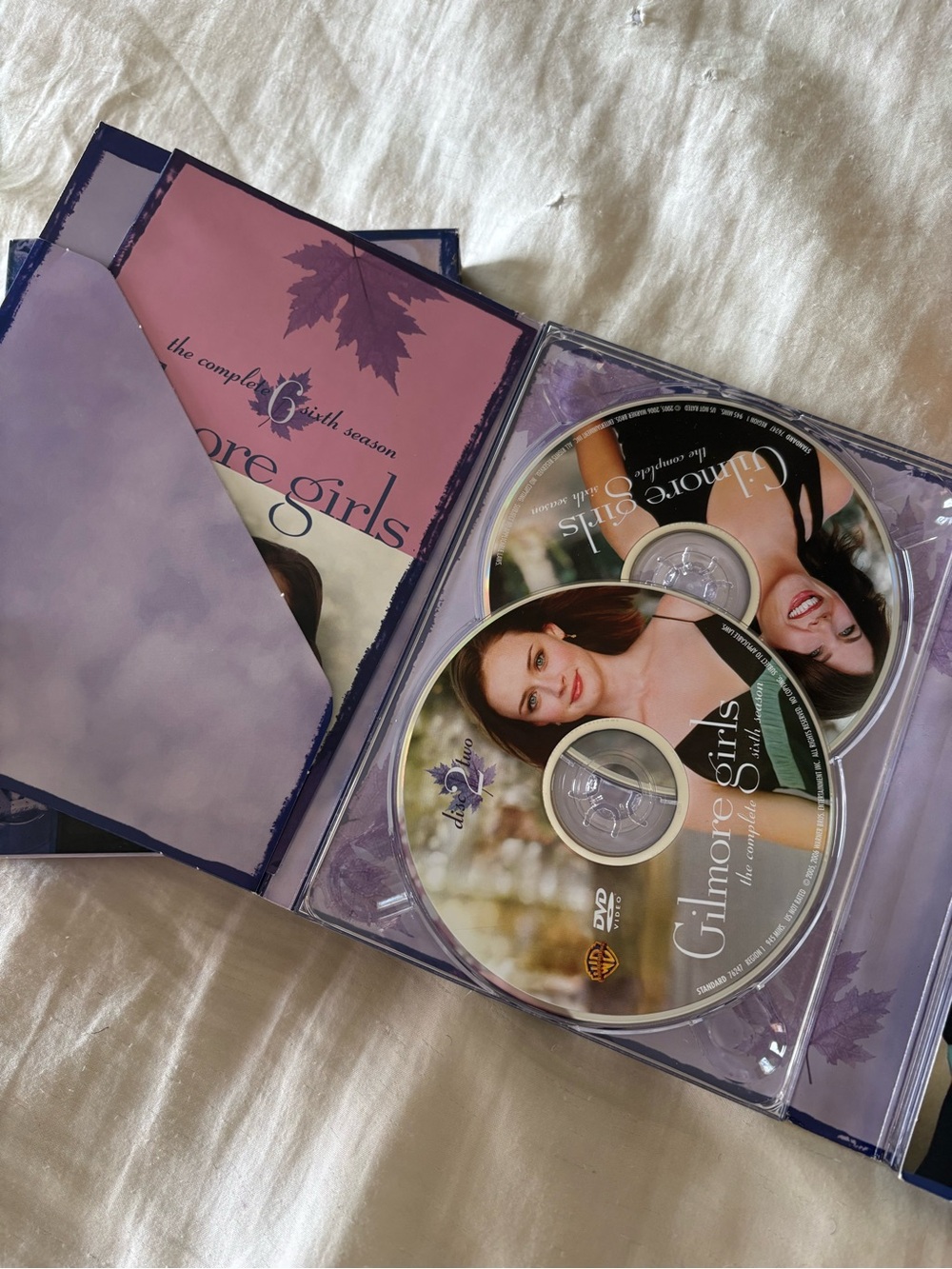 Gilmore Girls DVD Collection Box Sets - Picture 3 of 10